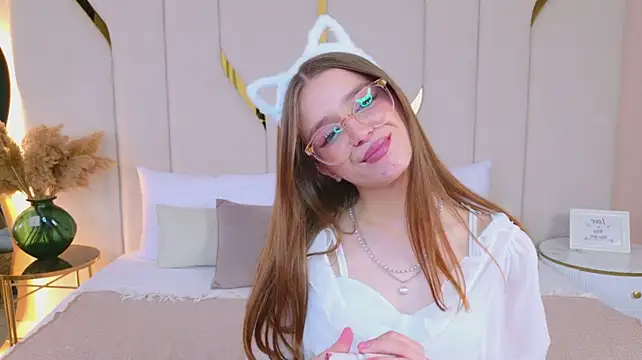 StellaMour - sexy photos