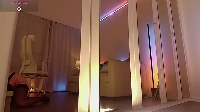 Nova-Lee - ✨HALLO✨