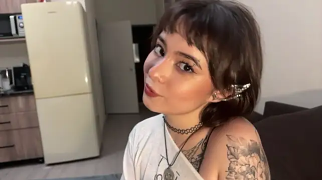 AnyaSumaya - naked photo