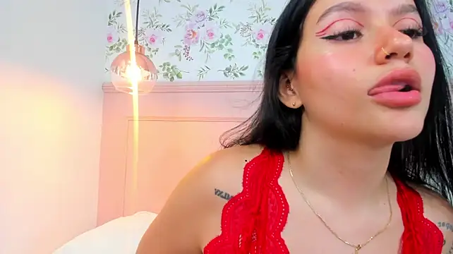 Emma_rose29 - Fingers in vagina for 1 minute