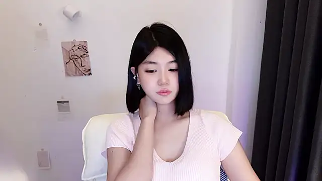 Kitteovo - 舔肩诱惑