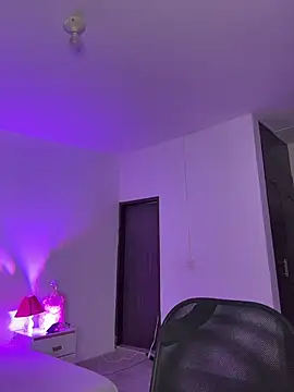 Mirandaa_Rogers - boobs show with a lot of oil ❤🍒