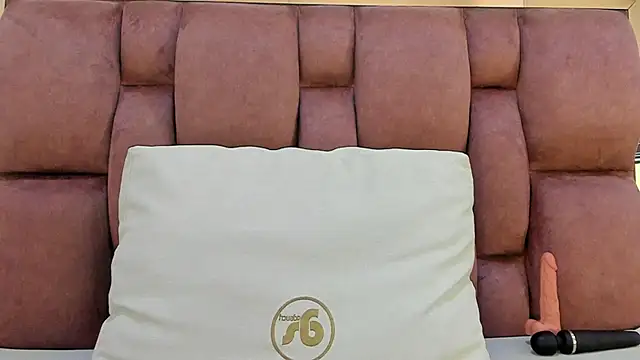 Mary_willer - Masturbation + Saliva in the Vagina💦
