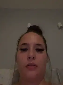 Poppylooloo - Bend over spank ass