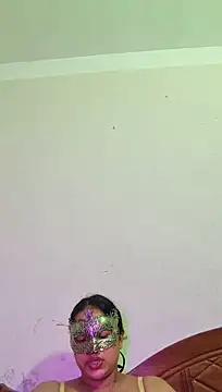 Night-Queen-2 - Suck niple