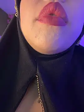 Zahra_Jalid - Spank the ass x5⭐️