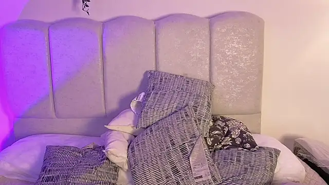 Katt_Moonn - Soft licking cock|
