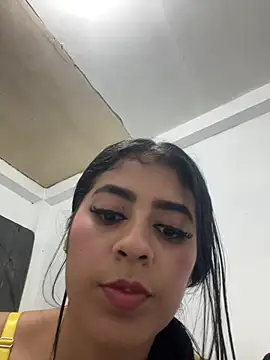 AbrilCollins - Oil tits+ suck fingers senxual👄👄