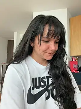 Nova_Gabriela - Come on, baby, let's get naked and feel