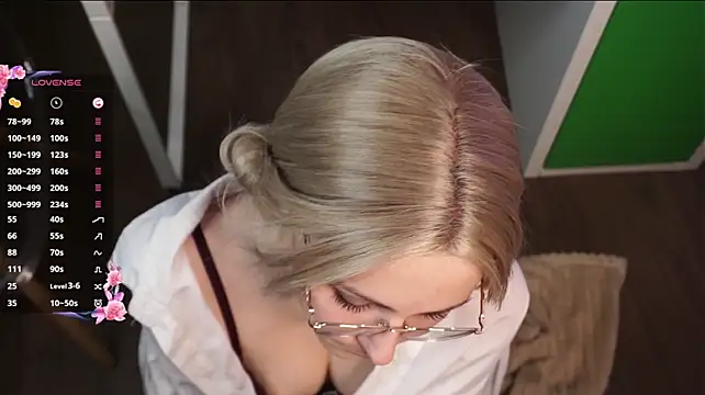 WilmaViesca - 💖Play with my nipples under💖