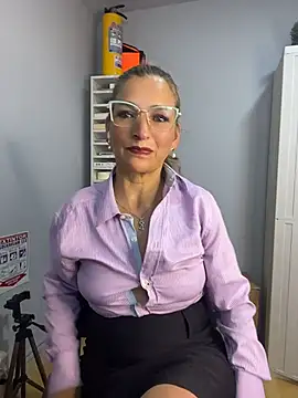 JennaMilf_ - MESSY BLOWJOB AT OFFICE