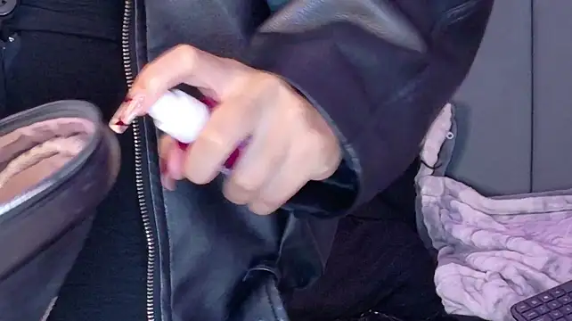 CassieVelour - Doggy// close up// Bounce Ass🍑
