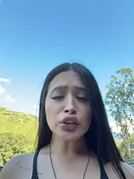Sara_fun - Two girls naked in car