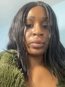 Rivalivaaaa - Bigger tits