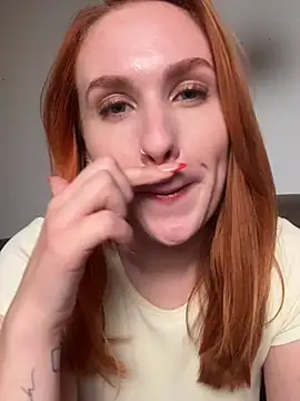 ChiaraVelvet - Squeeze my Boobs 😛