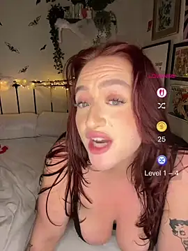 TaliaMommyMelons - Dildo in between Tits