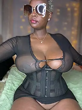 ScarletMuseX - Completely Naked n oil on my Tits