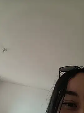 Yuli_x97 - FLASH TITS 😏