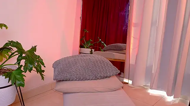 Mia_Benett_ - Twerking + oil ass