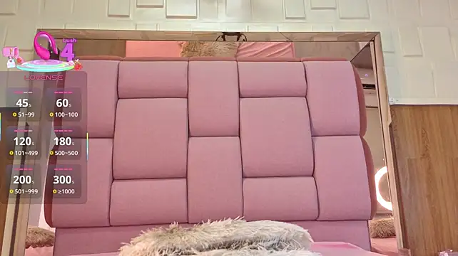 Laly_ferrer18 - play with my tits