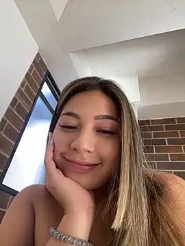 Latina_vanessa