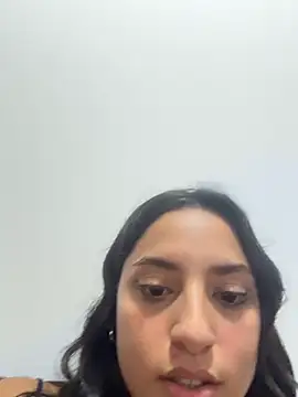 MeggyMae_ - show my pussy + rub clit