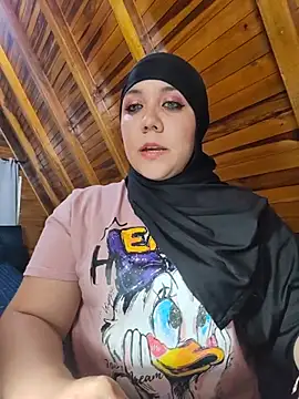 AmbarBurhan - 😍 ¡make me horny 🥵naked me body