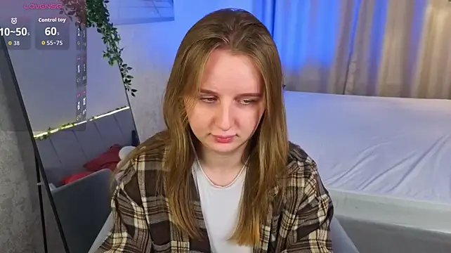 Rina_Panic - show boobs