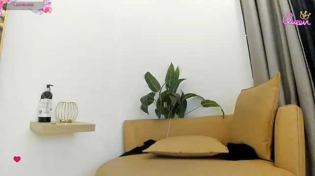 Amina_hafsa - suck dildo