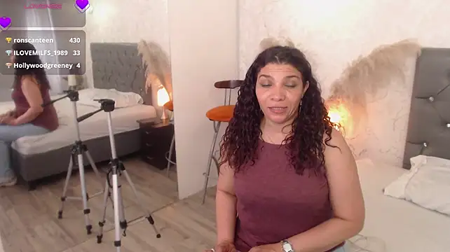 Serena_Houstonn - ice on my tits
