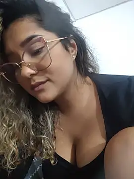 BrendaGirs - Follar dildo