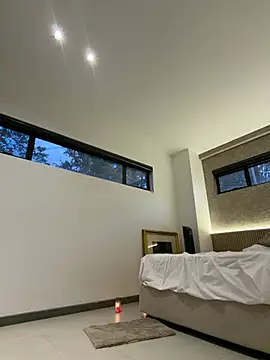 Miilana_ - FULL NAKED + OIL