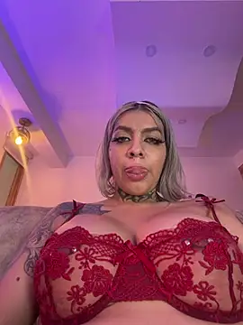 TRIOGOALS3 - FISTING IN ME PUSSY AND GAPE