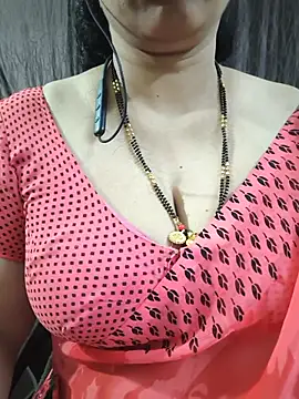 Bhuvana_555 - Boobs on honey