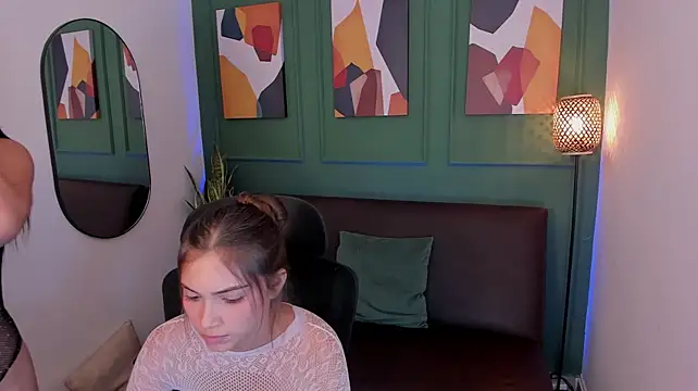 Angel_Wallen - finger in pussy