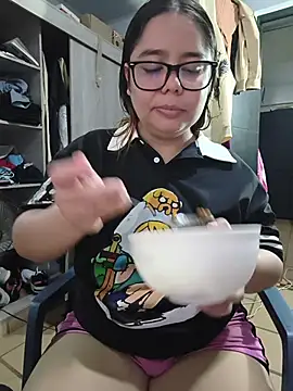 Eimy__saenz - cream on boobs 🍒
