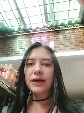 Isabella_21x - Masturbation with fingers 👉👈