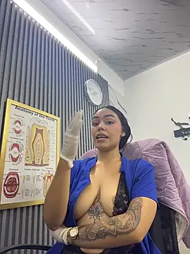 Daniela-sexy - show pussy