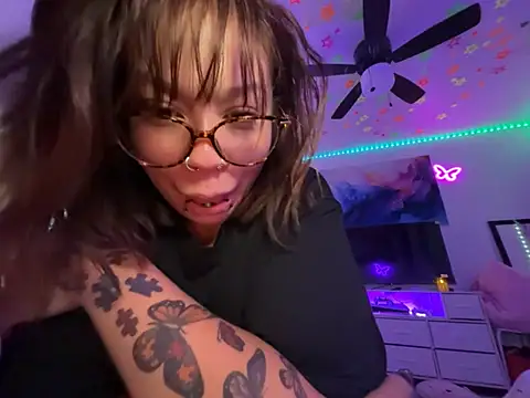 Moan4mona