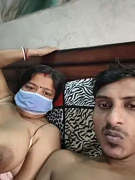 Priyadiwani - Cum'e in face facial public