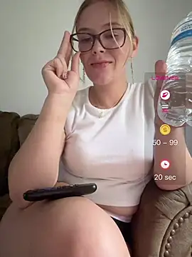 A1lesandra3 - Take off clothes and cum