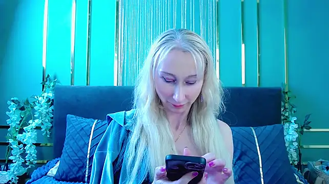KissDreamm - stroke ass in doggy style
