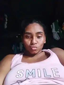 Lela-Chanel - Show pussy 💦🤤🔥