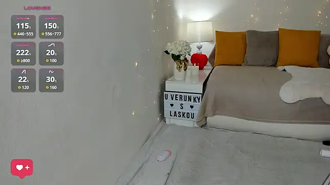 KVerunce - ❤️‍🔥 tanga dolů , playy pussy.