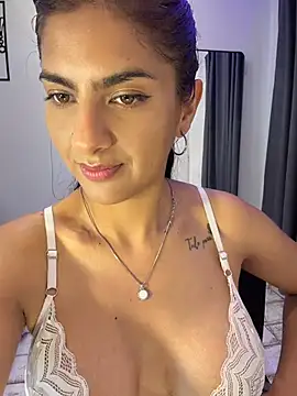 Chicachocolate01 - Oil Tits and kisses dildo 🔥