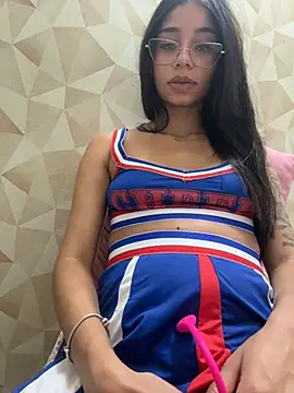 FadaPerigosa - Brincar com a bucetinha + peladinha 🔥