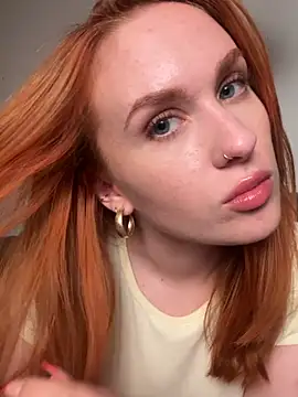 ChiaraVelvet - Squeeze my Boobs 😛