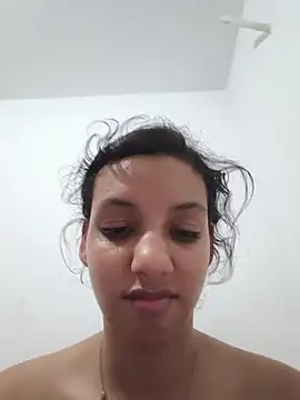 Princess_daffy - All naked in daffy's house