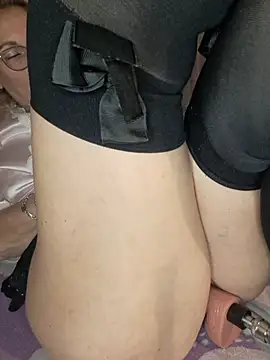 Blond_lady_czech