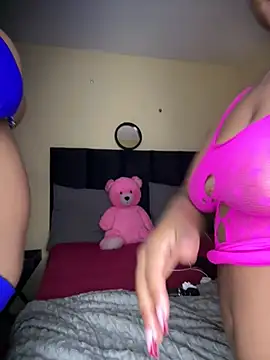 Thick_Ass_Barbiie - spit on nipples